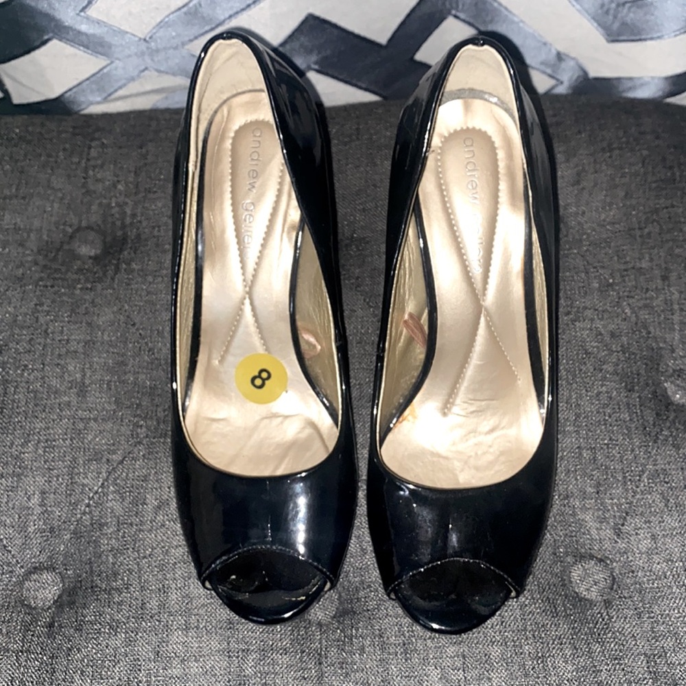 Shiny black high heels size 8